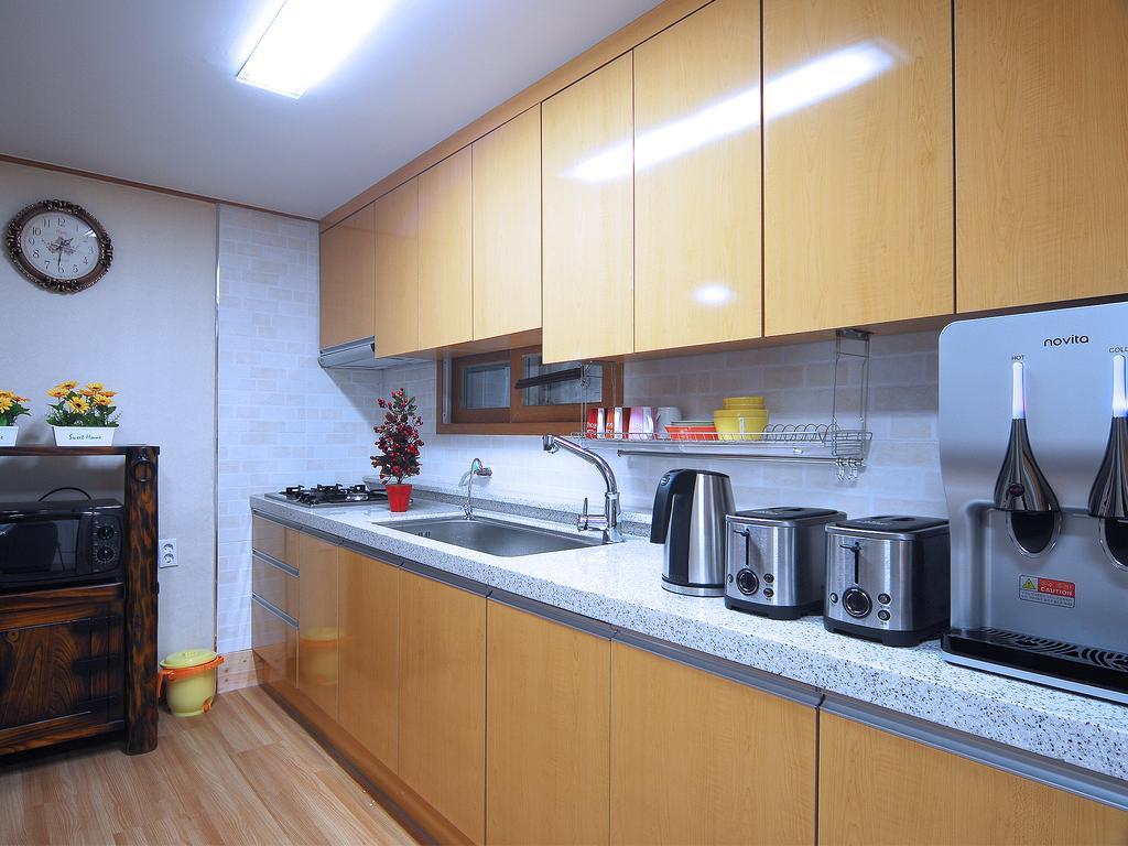 Mago Guesthouse Seoul Exteriör bild